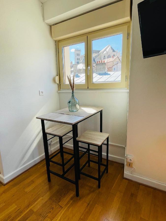 Sur Les Toits Verdunois Apartment Luaran gambar