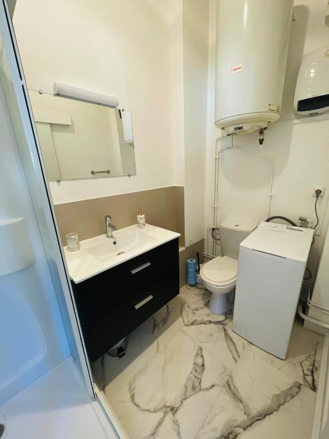 Sur Les Toits Verdunois Apartment Luaran gambar